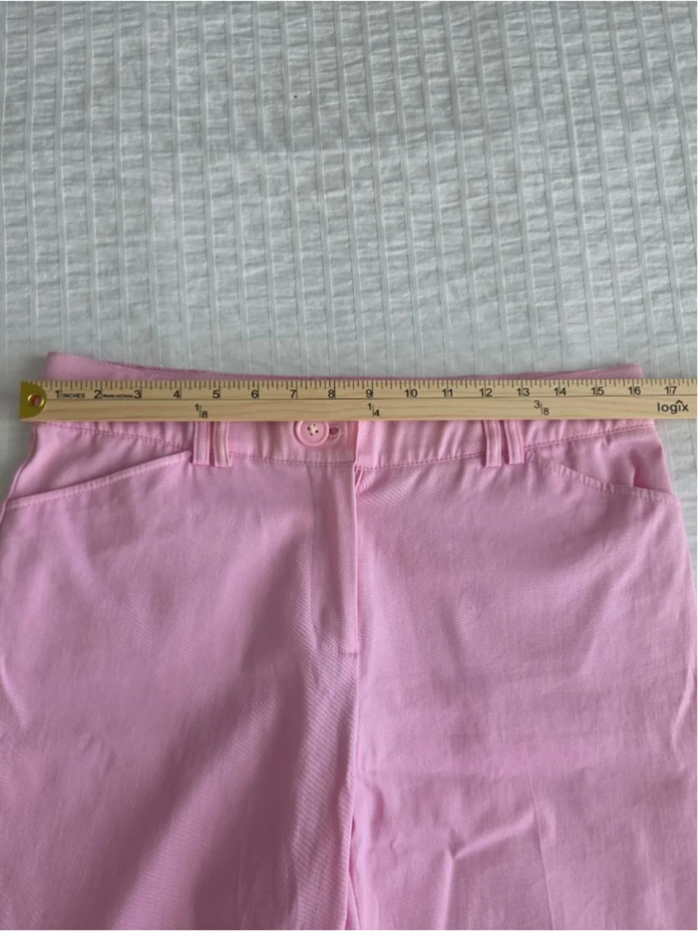 Counterparts Women’s Pink Capri Pants Size 10P Stretch Button Hem